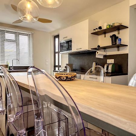 Sunkissed - Brand New Beach Apartment Located 50M From Beach Flic-en-Flacq 외부 사진